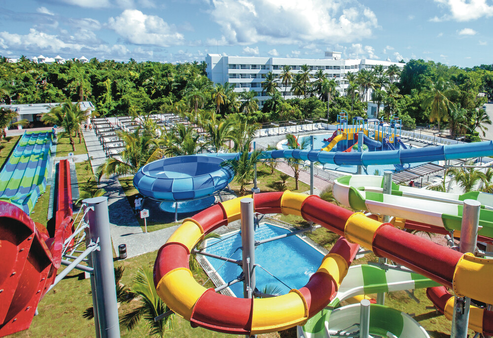 Vista del parque acuático en hotel Punta Cana para quinceañeras de Fifteens